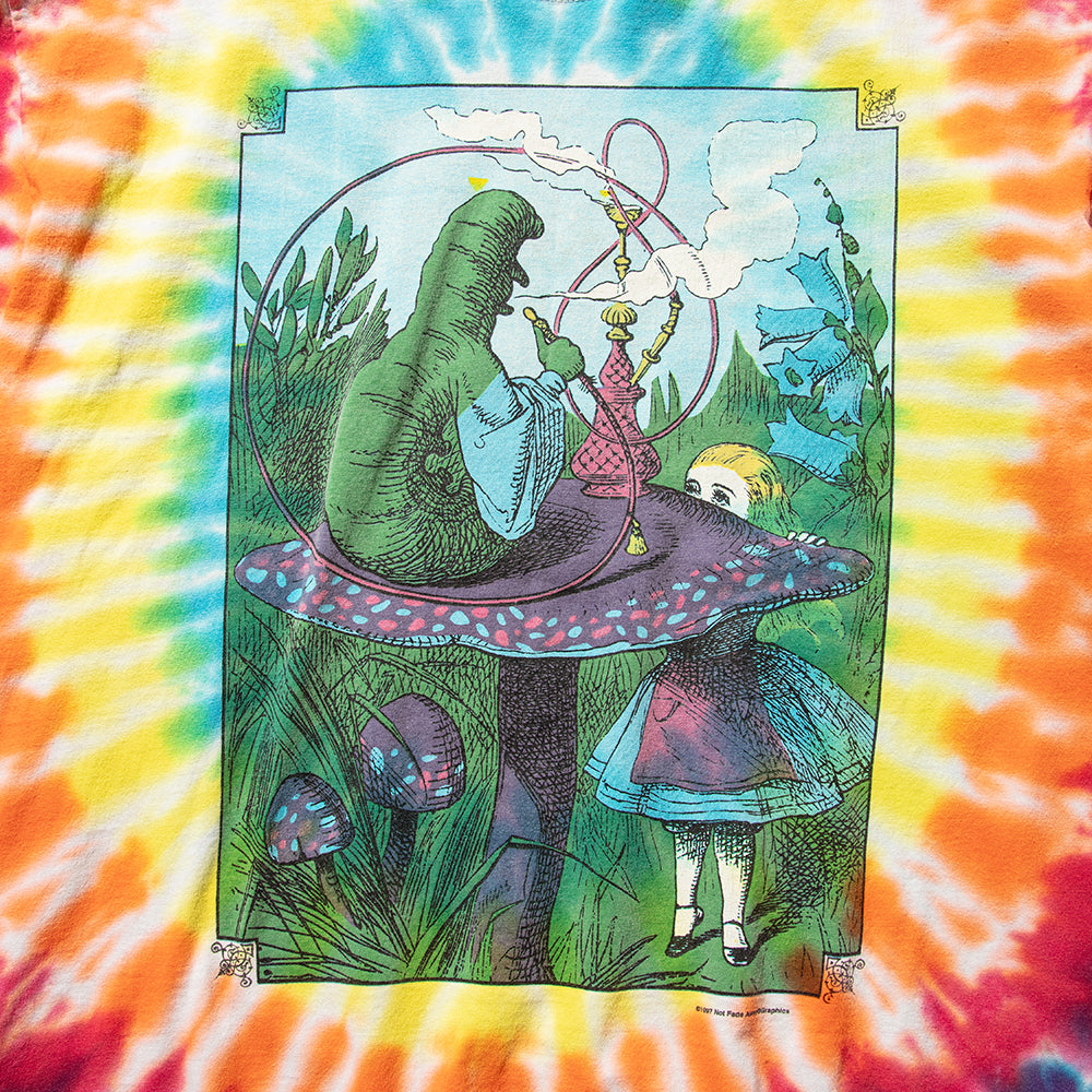 90s Alice's Adventures in Wonderland  t shirt