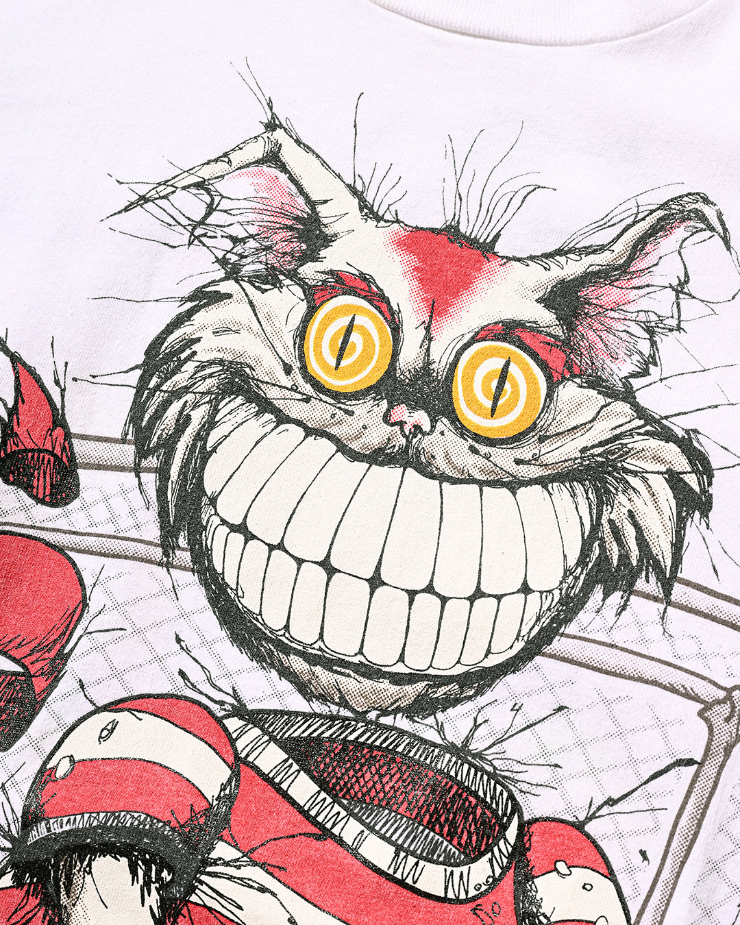 90s Alice's Adventures in Wonderland "CHESHIRE CAT" t shirt